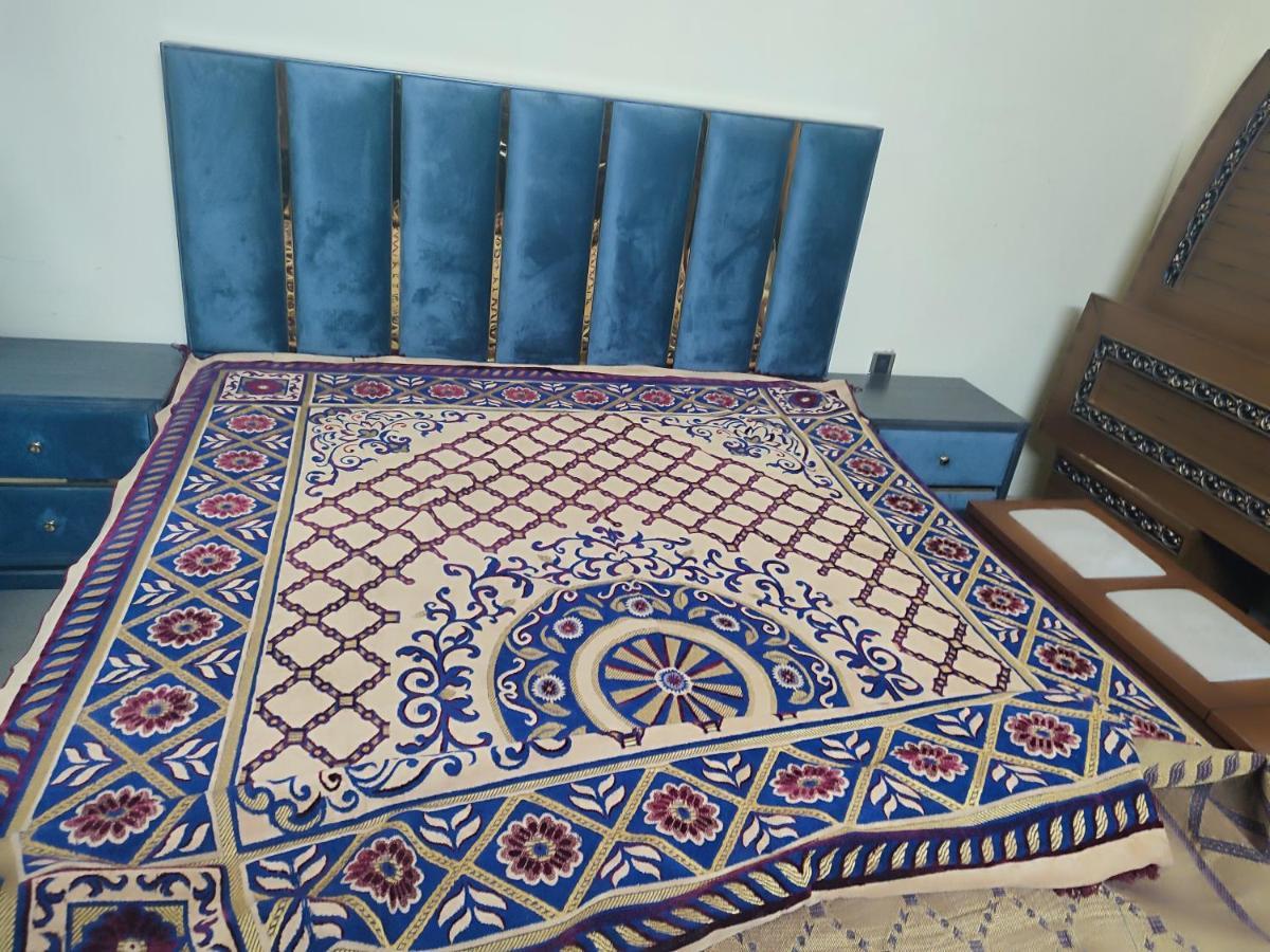 Lavish Residency Guest House Fasial Town Rawalpindi Exteriör bild