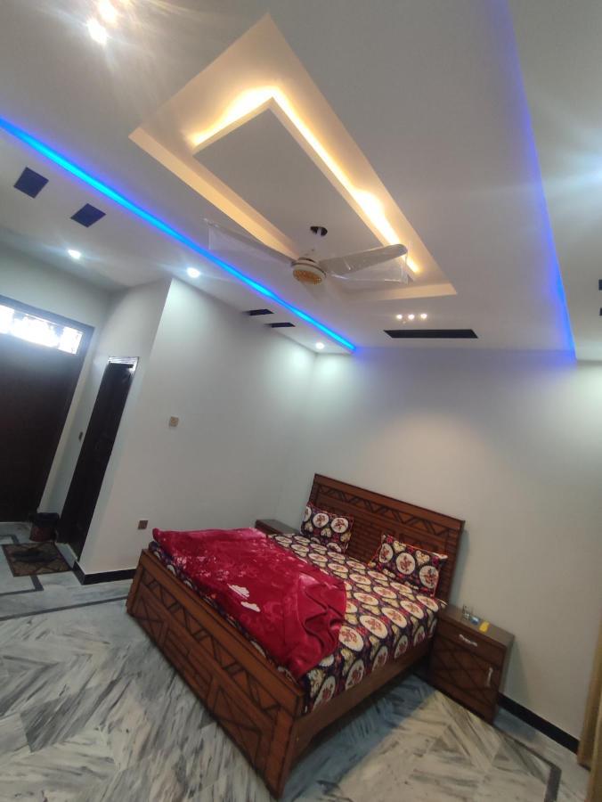 Lavish Residency Guest House Fasial Town Rawalpindi Exteriör bild