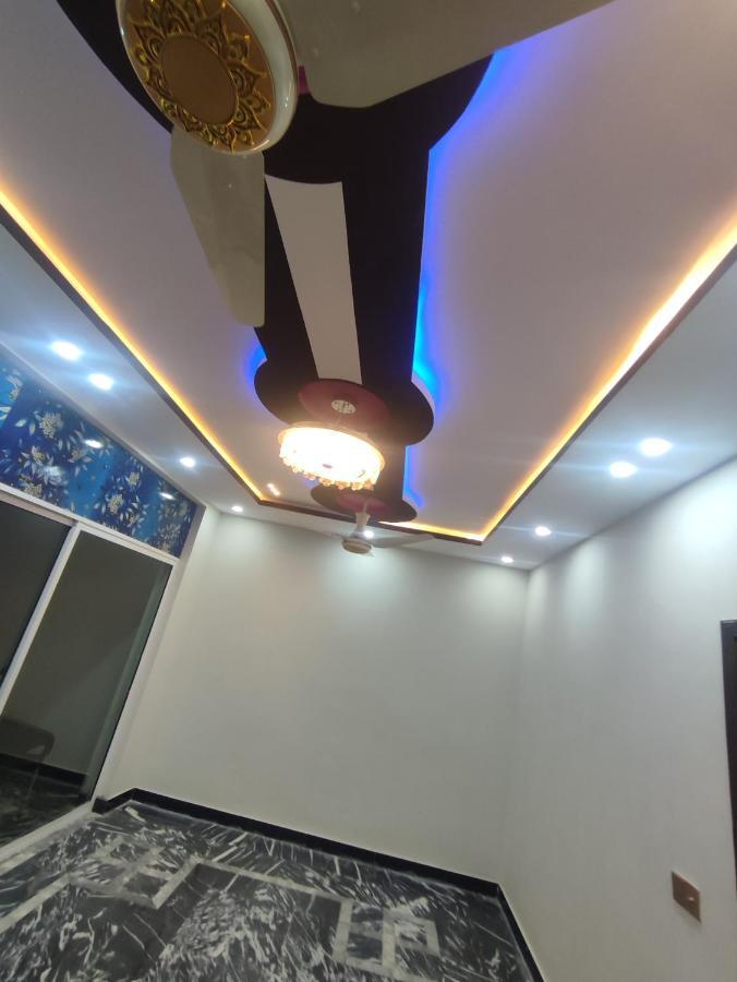 Lavish Residency Guest House Fasial Town Rawalpindi Exteriör bild